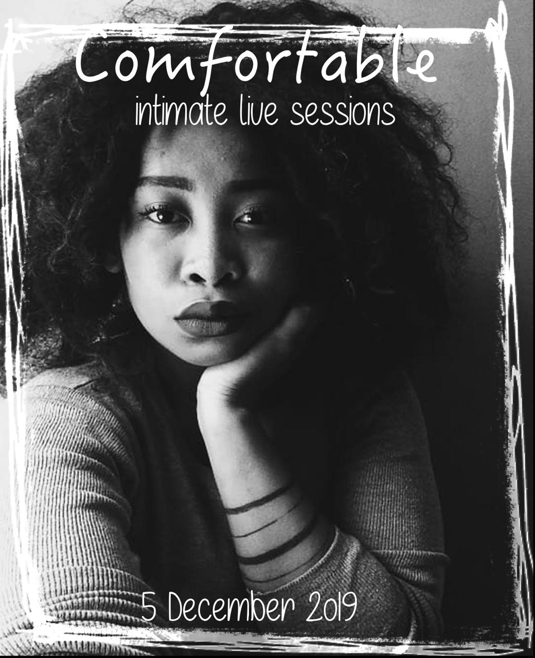 Comfortable: Intimate Sessions 