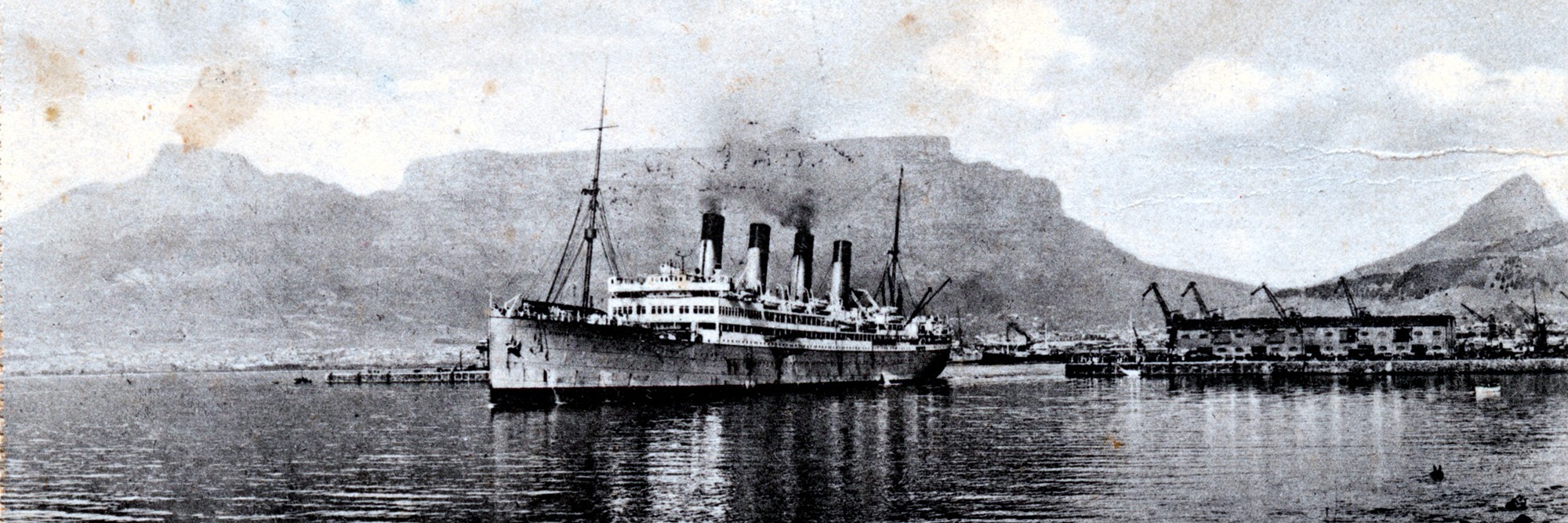 Down by the Tavern - A V&A Waterfront Free Walking Tour