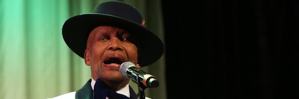 Christmas Eve with Retsi Pule