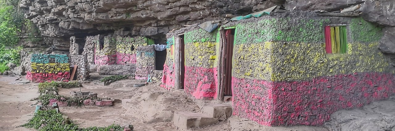 Rastafarian Cave & Mzinyathi Falls Hike