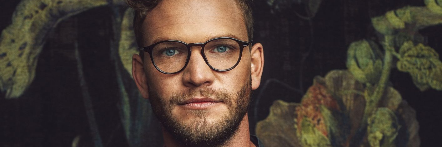 RIAAN BENADE LIVE BY LAVENDER HILL COUNTRY ESTATE 