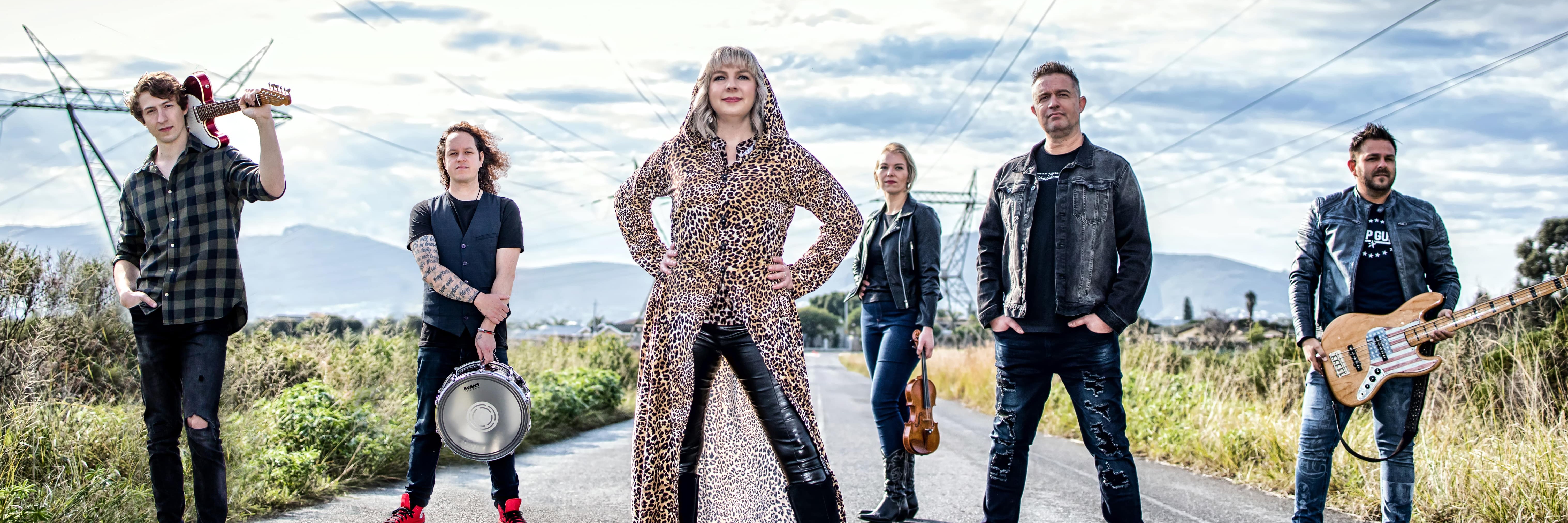 On the road with Shania Twain & Keith Urban - a Tribute show!