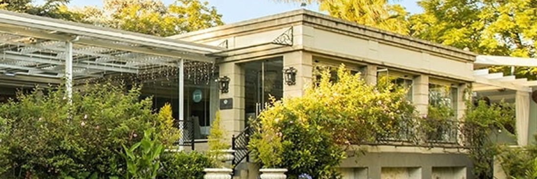 WINE & ART AT FAIRLAWNS