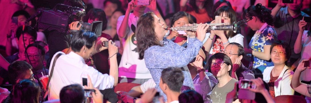 SAXOPHONE SERENADE with Andrew Young & Tony Drake