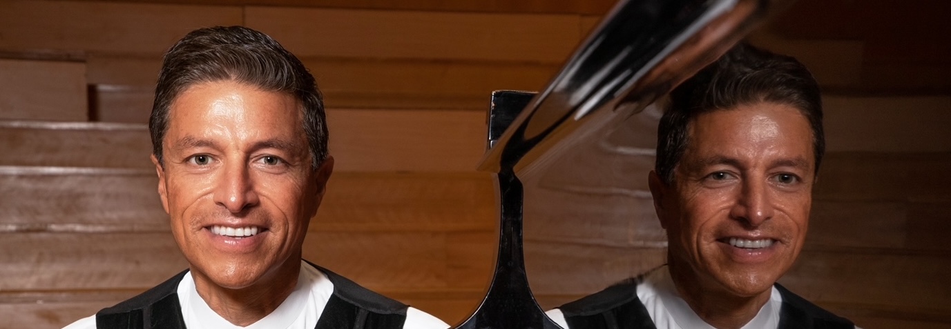 Gustavo Romero plays Chopin