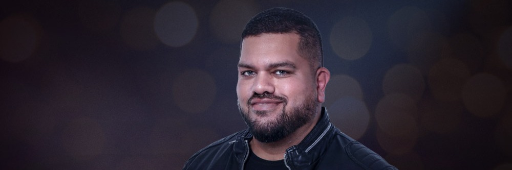 Masood Boomgaard LIVE in Johannesburg at The Protea Hotel Fire & Ice! Melrose Arch 12 April 2025