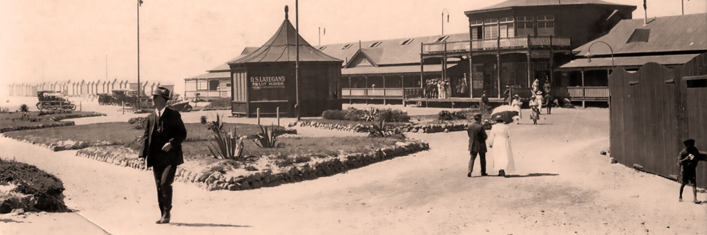 The Board Walk - A Heritage Walking Tour from Muizenberg to Kalk Bay