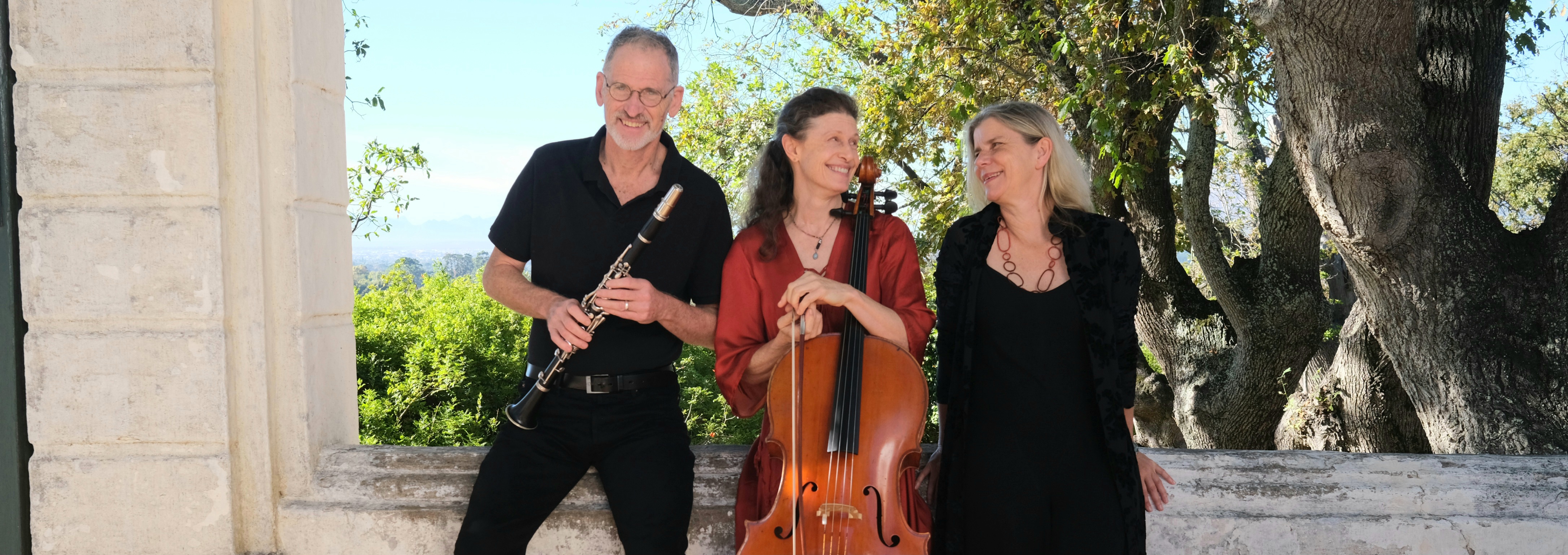 Ensemble Strelitzia presents "Light and Shadows"