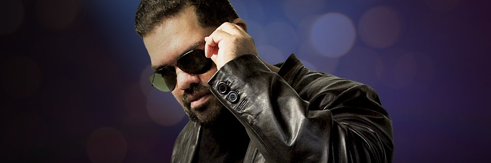 Masood Boomgaard LIVE in Johannesburg at The Protea Hotel Fire & Ice! Melrose Arch 31 May 2025