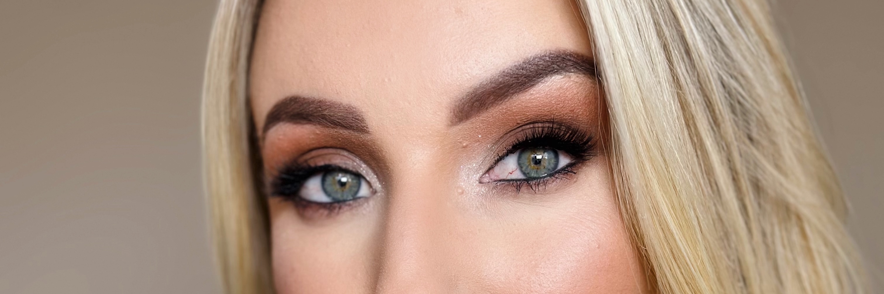 Demo Day - Easy Smokey Eye (Non interactive)