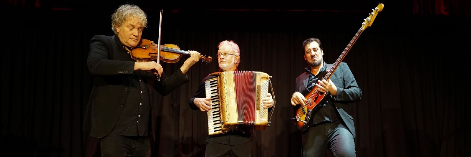 The Story of  VIVALDI'S Four seasons presented by The World Cafe Trio