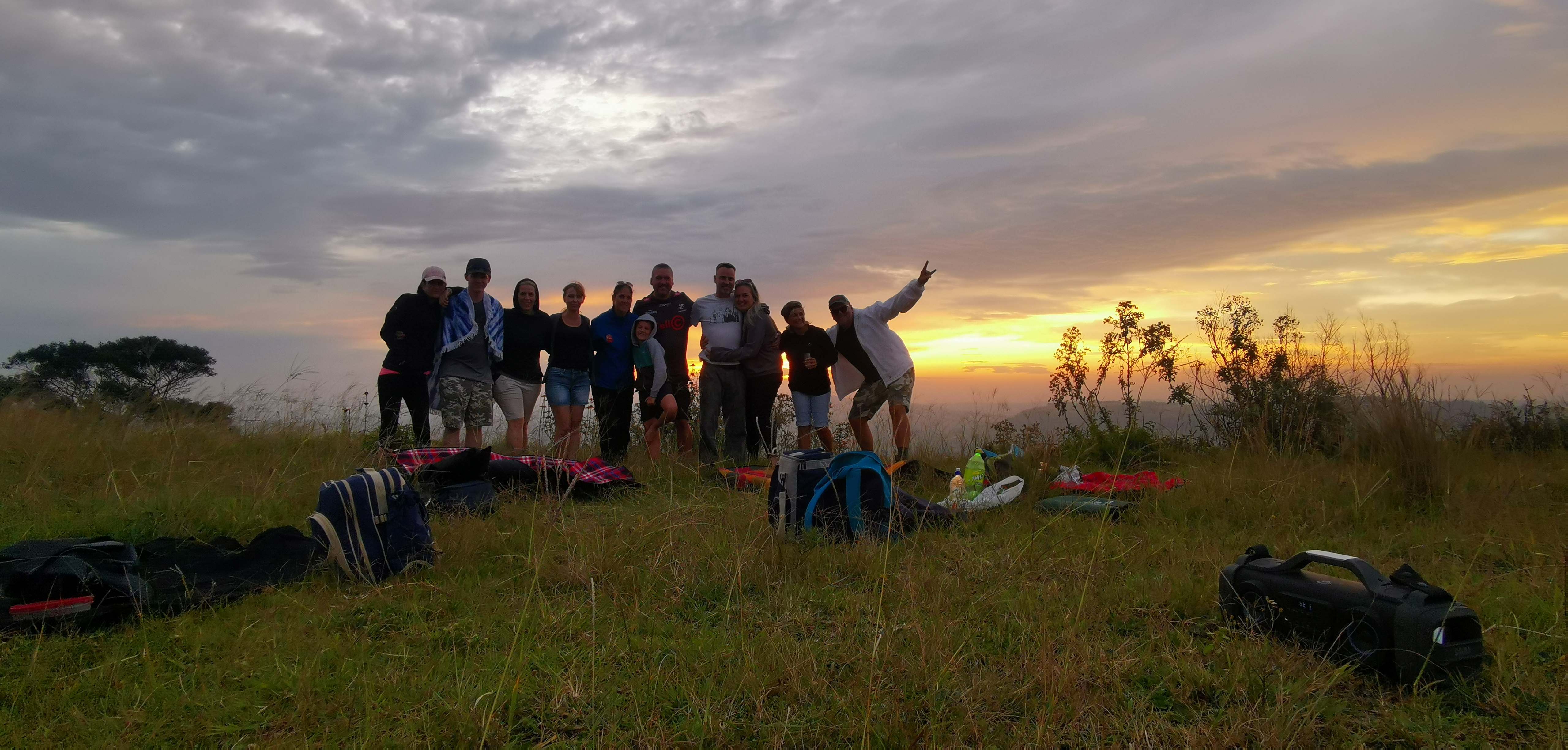 Alverstone Wildlife Park Afternoon Hike and Sunset Picnic