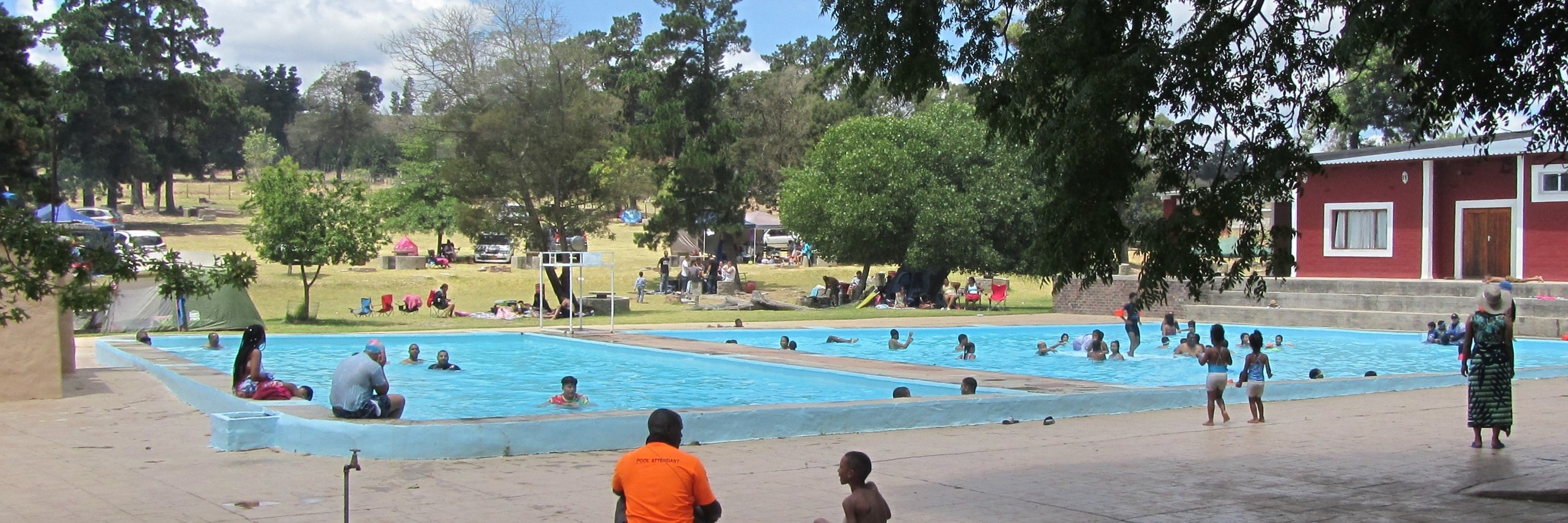 Weekends, Public Hols, & Dec/Jan School Hols (excl. Peak days)