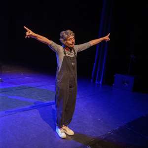 Marianne Thamm - "Round of Applause Reloaded - SA Still Standing"