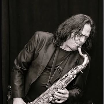 Andrew Young - Roll Over Beethoven photo 1