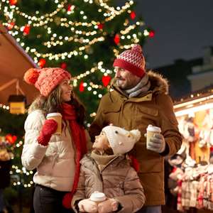 German inspired Christmas market Cape Town Paarden Eiland every Saturday before Christmas in December at Yes! exclusive flowers