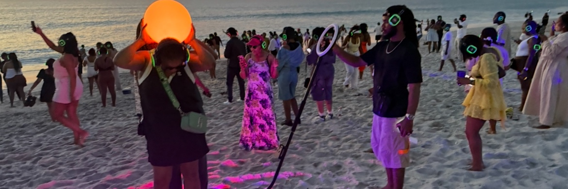 Silent Disco Strand beach
