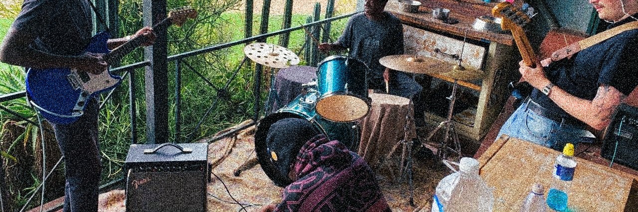 Garden Time: The Trio, Live