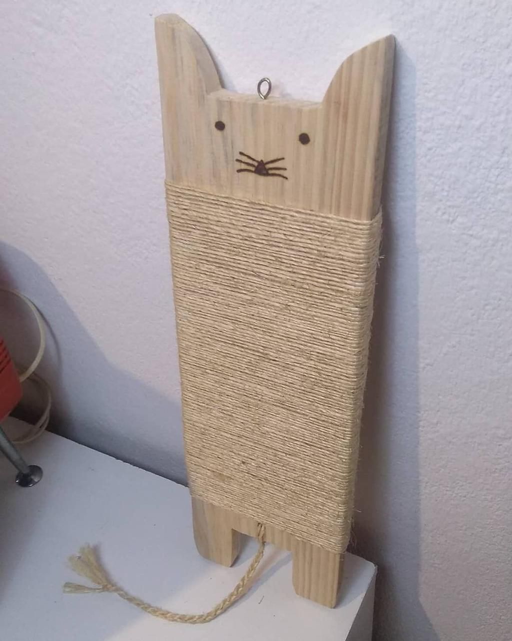 How to Make a Cat Scratcher