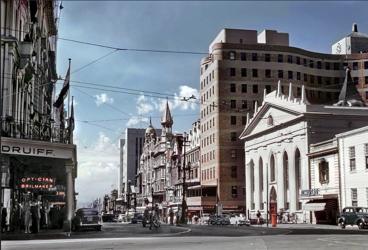 The Great Oasis - A Heritage Walking Tour Through Adderley Street and the Old CBD